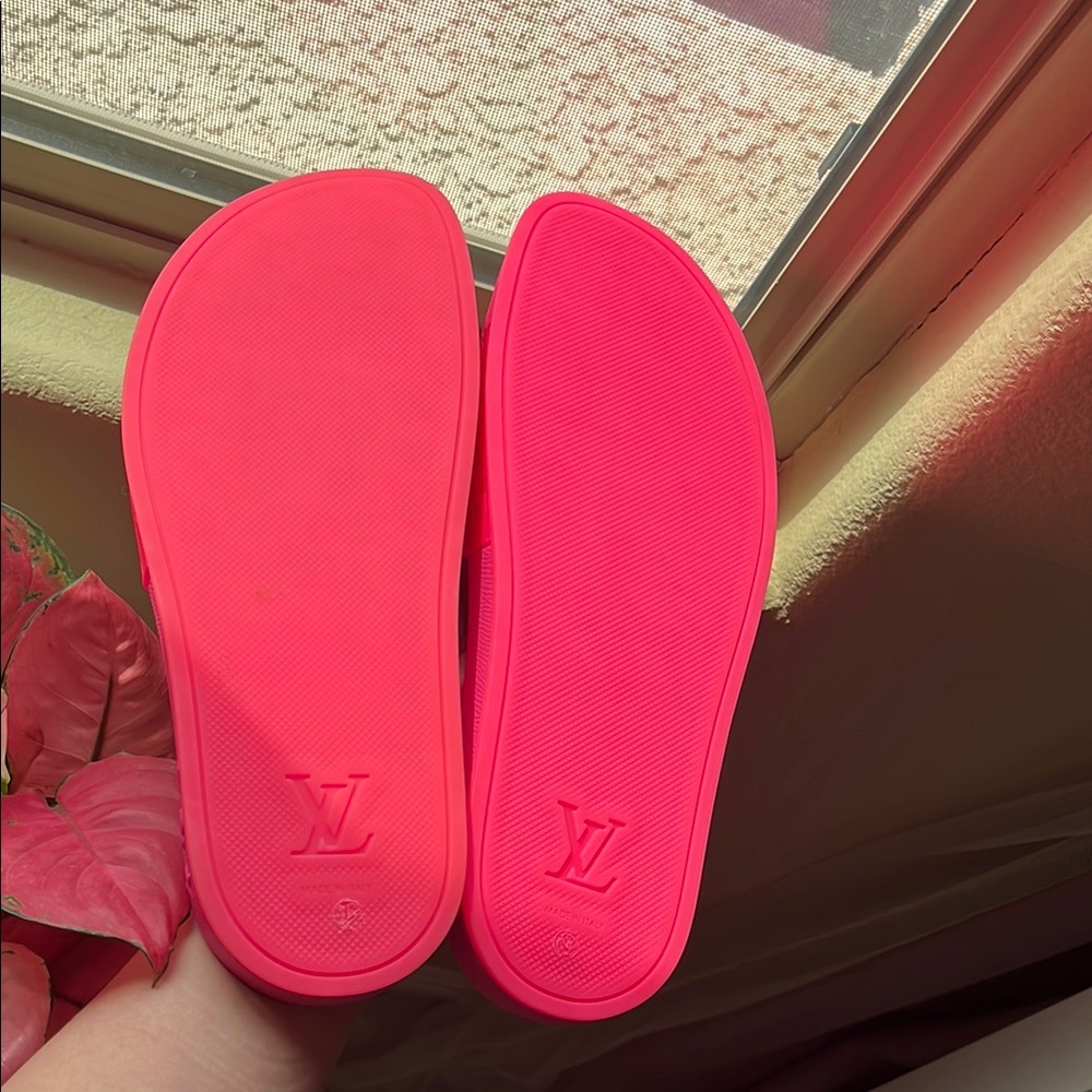 Louis Vuitton Pink Slide Sandals - Picture 3 of 6
